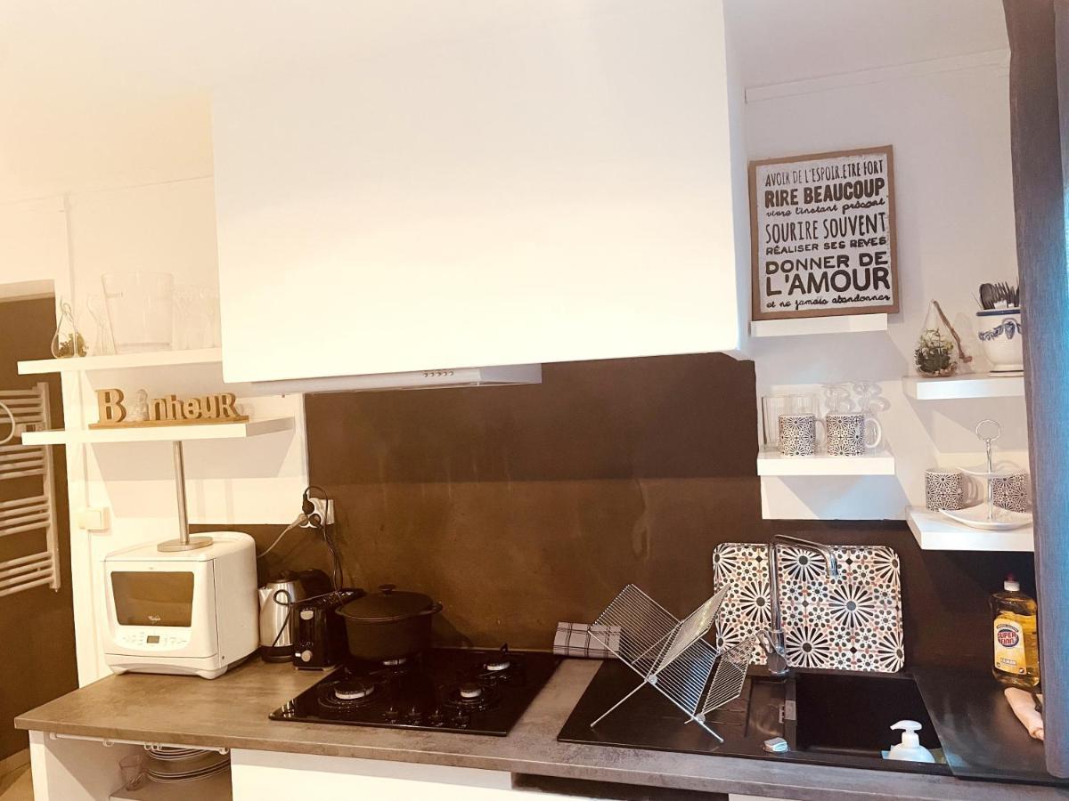 Superbe Appartement Boheme Dans Les Vignes Nîmes Esterno foto