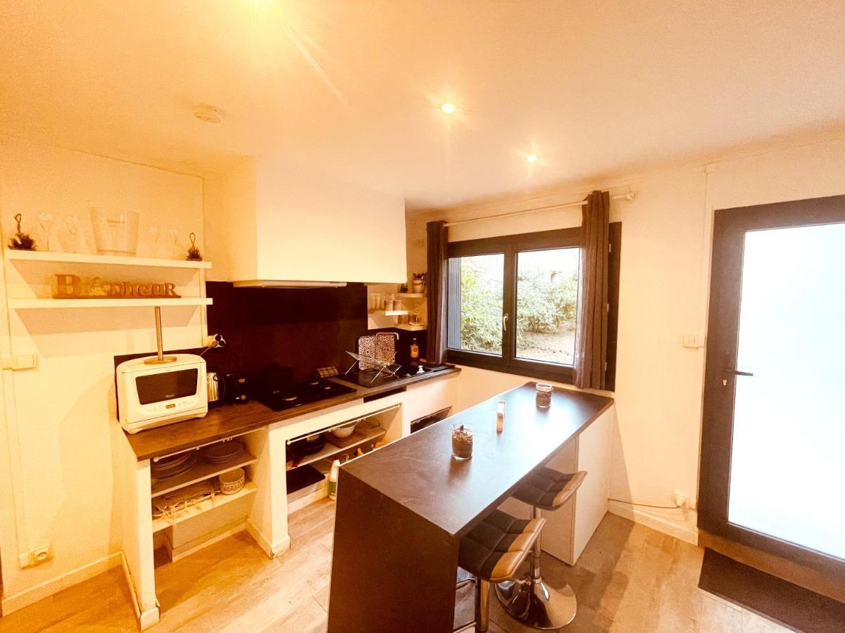 Superbe Appartement Boheme Dans Les Vignes Nîmes Esterno foto